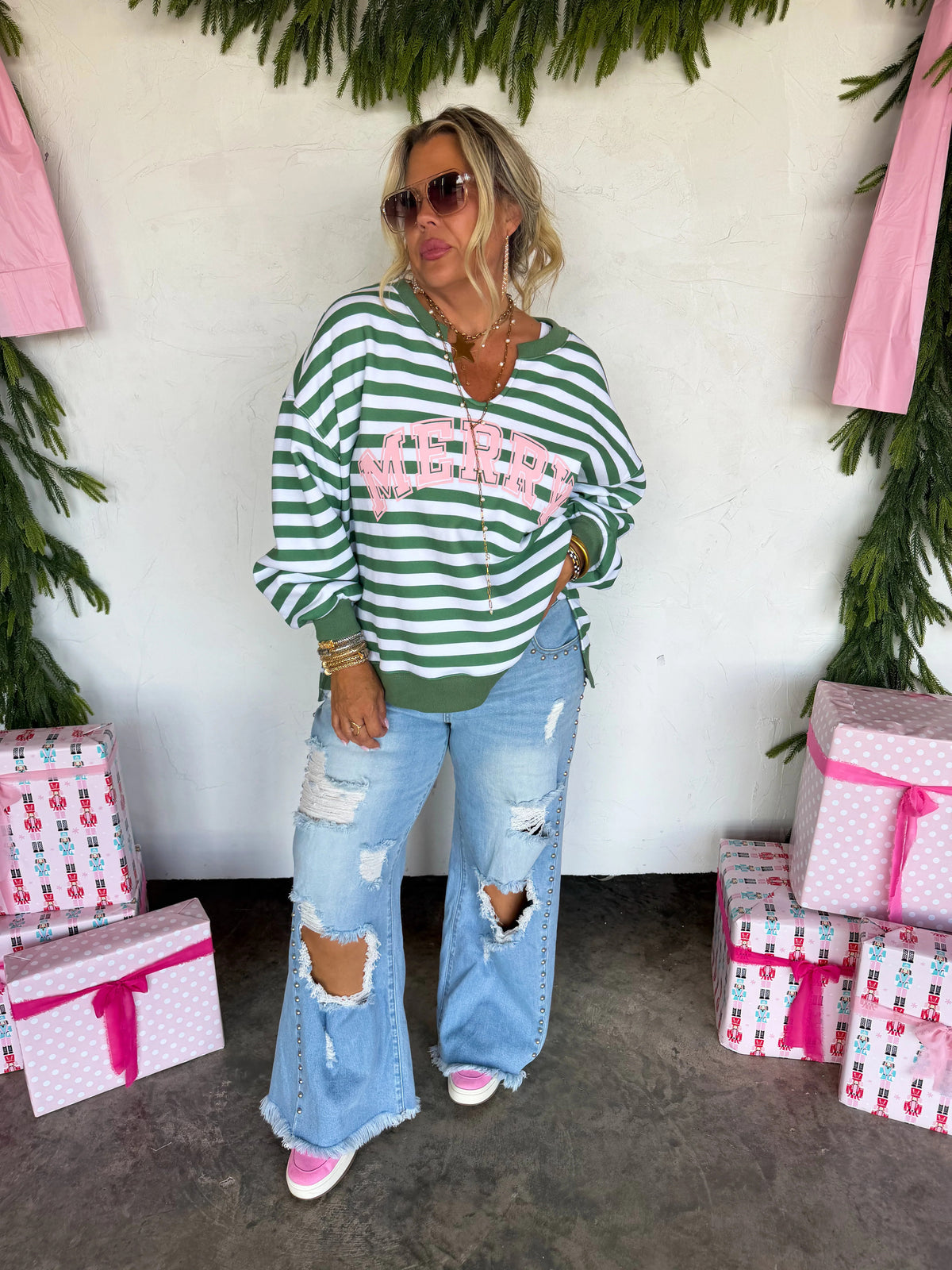 BLAKELEY PREORDER- JOLLY & MERRY OVERSIZED PULLOVER