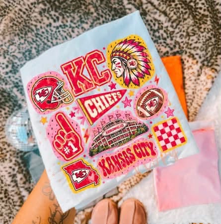 Doodle KC Tee/Crew